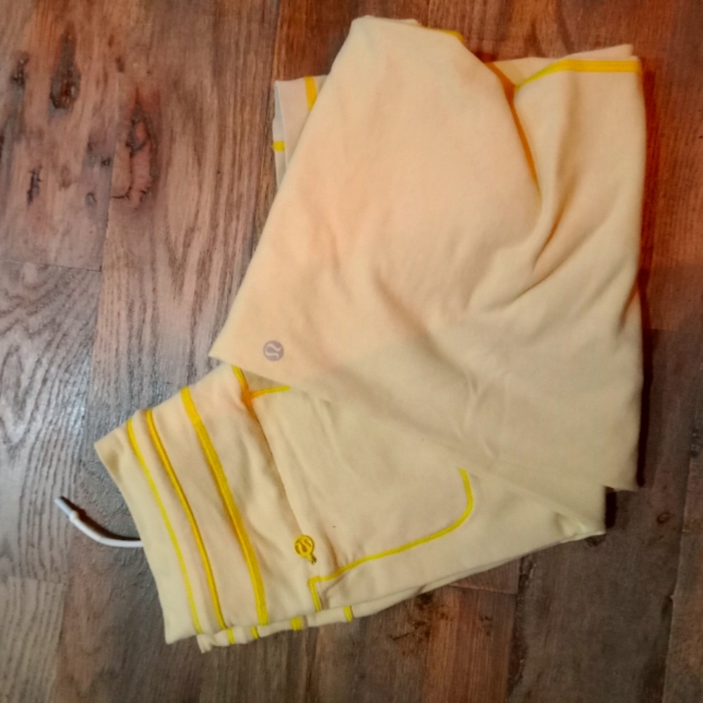 Lululemon Yellow wide leg sweatpants size 4